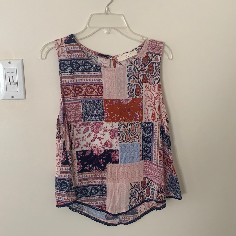 Multicolor flowy tank